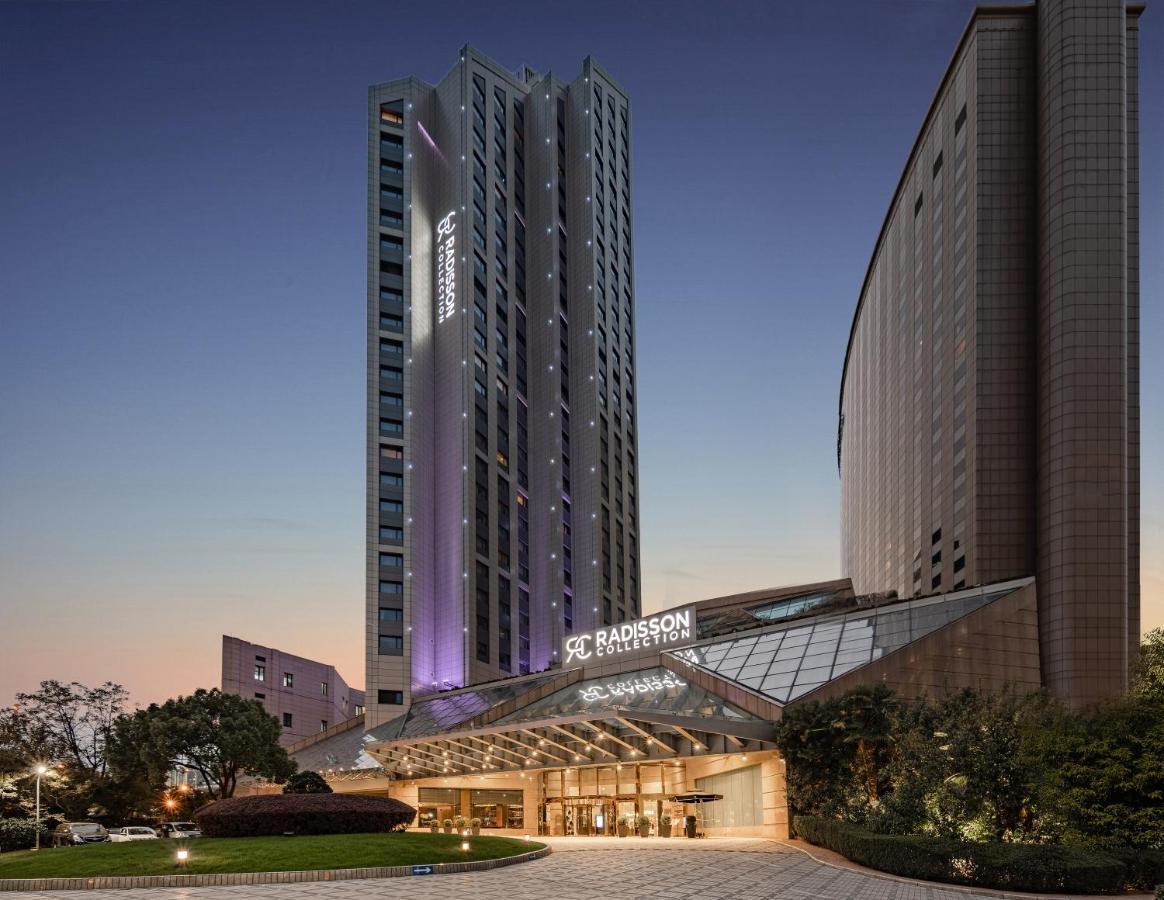 Radisson Collection Hotel, Yangtze Xangai Exterior foto