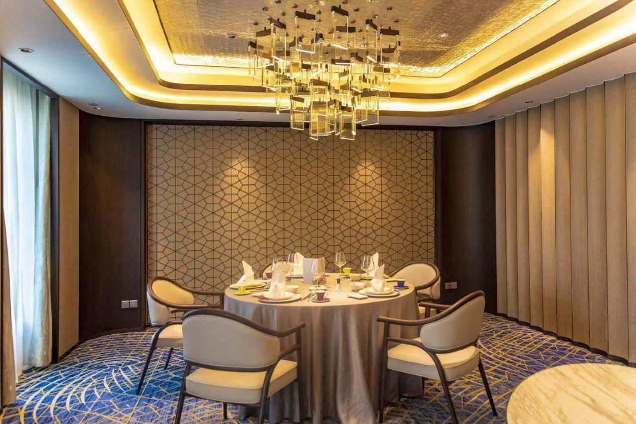 Radisson Collection Hotel, Yangtze Xangai Exterior foto
